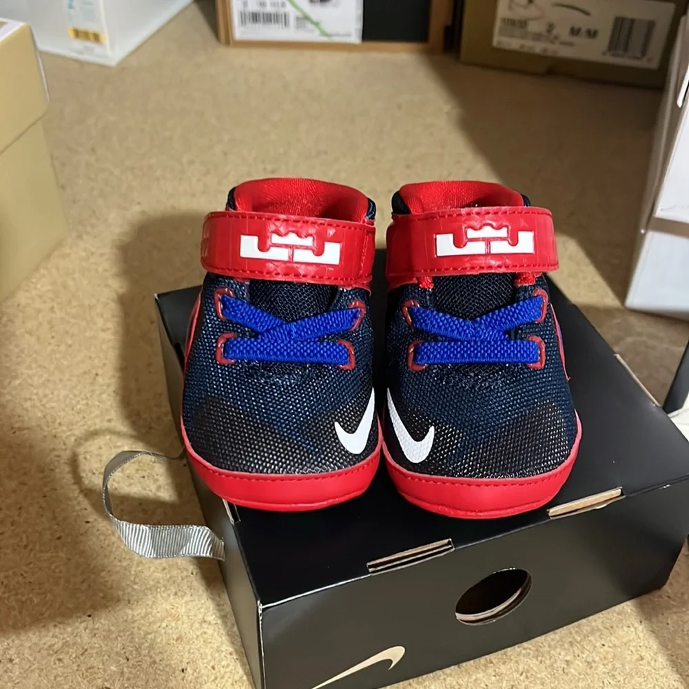 Nike Lebron XII Shoes Sneakers Baby Crib Infant Size 2 new 685191 601 Size 2C